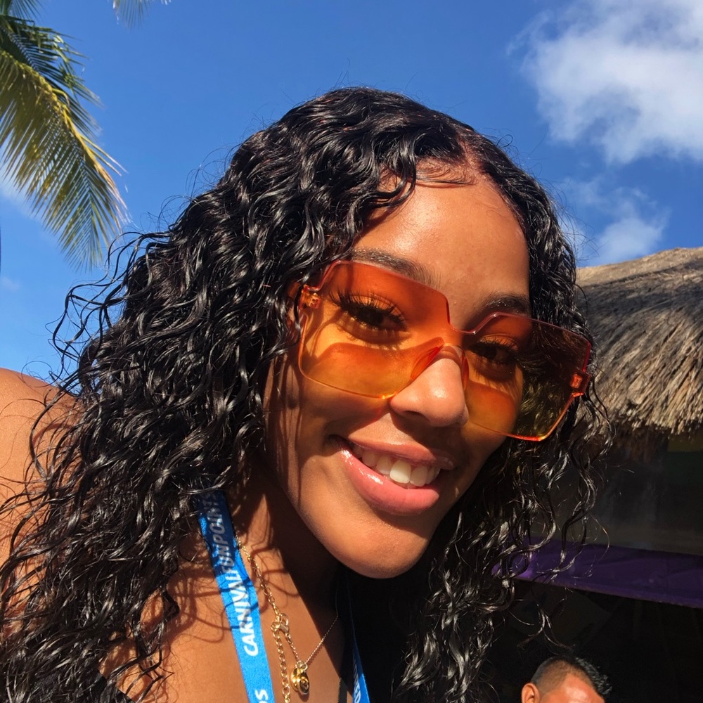 Meet your Posher, Tatyana